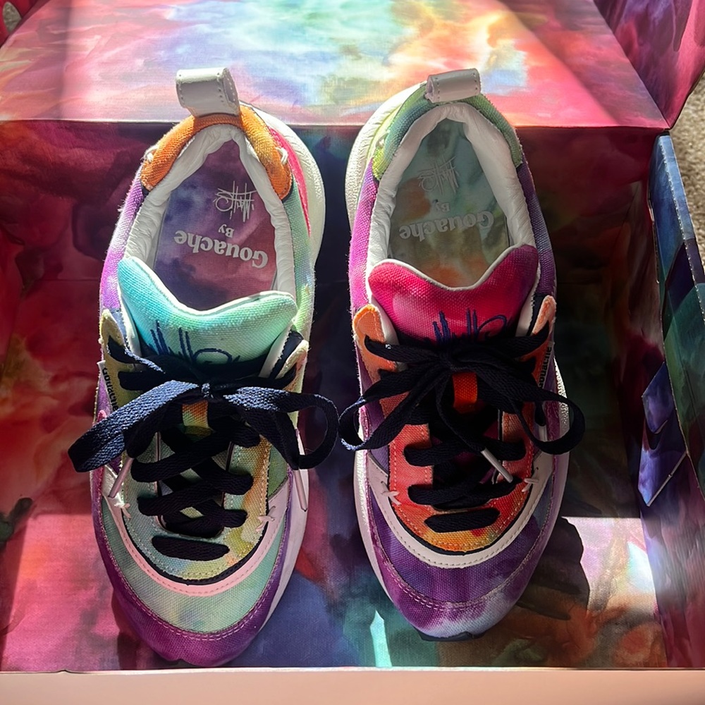 Limited Edition Mache Gouache sneaker